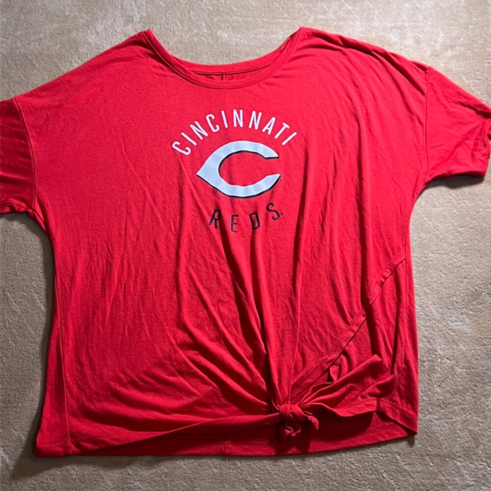 Campus Lifestyle Women XL Cincinnati Red MLB Side Tie‎ Short Sleeve Shirt